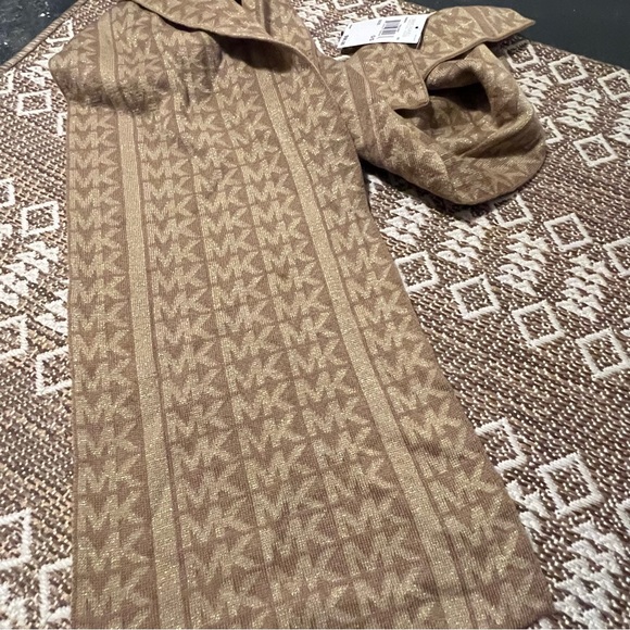 NWT Michael Kors Women's Gold Scarf Wrap Gold Brown Tan - Picture 6 of 7